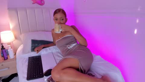 Hi guys i am Bianca  online show from 03-09-25, 12:09