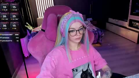 Olivia Subscribe to my Fansly -   online show from 05-15-26, 11:23