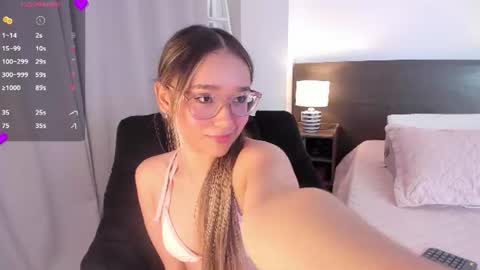 Snapshot of _bleuelune chatting on 07-27-26, 03:02 Mary online show from 07-27-26, 03:02