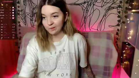 Elizabeth online show from 03-04-26, 10:05