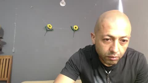 _bonnie__and_clyde online show from 05-12-26, 08:17