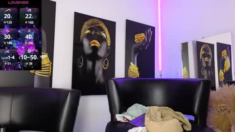 Brenna online show from 03-06-25, 03:02