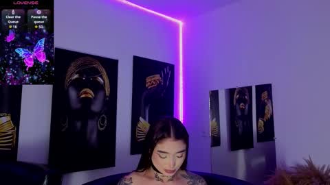 Brenna online show from 02-06-26, 09:29