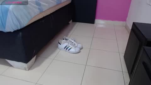  candy jade  online show from 09-23-25, 11:35