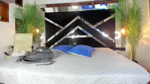 Snapshot of _candy_sweet chatting on 02-26-25, 06:11 Candy online show from 02-26-25, 06:11