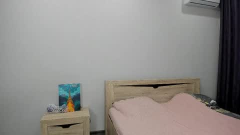 Snapshot of _candybb chatting on 05-27-26, 01:57 online show from 05-27-26, 01:57