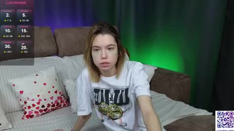 _capybara0_0 online show from 02-19-25, 07:06