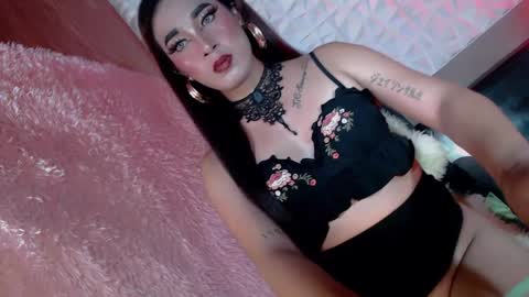 Caroline online show from 02-02-25, 07:20