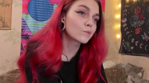 Snapshot of _caroline_coy chatting on 12-08-24, 01:58 Caroline online show from 12-08-24, 01:58