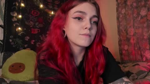 Snapshot of _caroline_coy chatting on 12-21-24, 02:37 Caroline online show from 12-21-24, 02:37