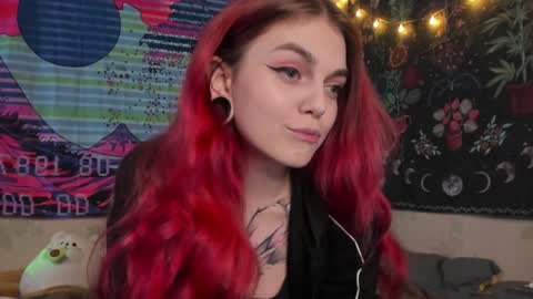 Snapshot of _caroline_coy chatting on 01-10-25, 12:26 Caroline online show from 01-10-25, 12:26