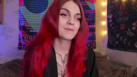 Snapshot of _caroline_coy chatting on 01-24-25, 01:14 Caroline online show from 01-24-25, 01:14