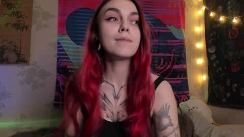 Snapshot of _caroline_coy chatting on 02-07-25, 03:19 Caroline online show from 02-07-25, 03:19