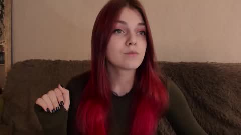 Snapshot of _caroline_coy chatting on 12-05-25, 01:20 Caroline online show from 12-05-25, 01:20