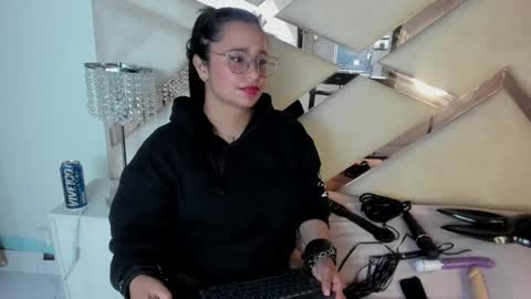 Snapshot of _carolinee_sweet chatting on 01-10-25, 07:25 Caroline Sweet online show from 01-10-25, 07:25