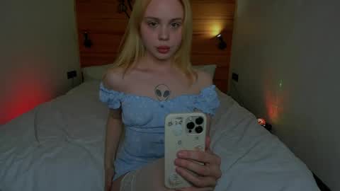 Snapshot of _catnip_ chatting on 06-10-26, 07:13 Luna online show from 06-10-26, 07:13