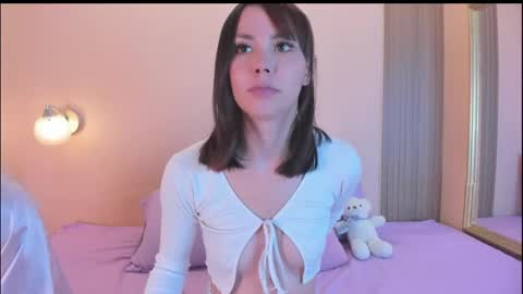 Snapshot of _celestee_1 chatting on 05-05-26, 03:03 Celeste online show from 05-05-26, 03:03