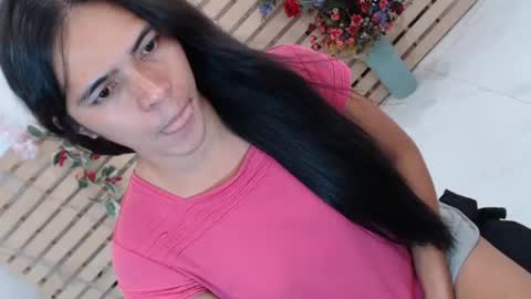 Snapshot of _celina chatting on 06-25-26, 02:55 _celina online show from 06-25-26, 02:55