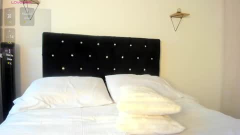 Snapshot of _cereza_ chatting on 04-29-26, 09:32 Bella online show from 04-29-26, 09:32
