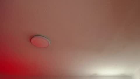 Snapshot of _charlotte_collins_ chatting on 05-12-26, 03:42 _charlotte_collins_ online show from 05-12-26, 03:42