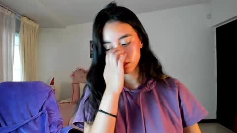 Charlote online show from 01-03-25, 08:32