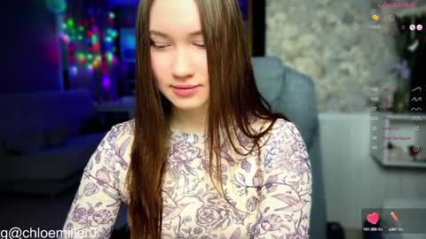 Snapshot of _chloe_miller_ chatting on 01-11-25, 04:59 _chloe_miller_ online show from 01-11-25, 04:59
