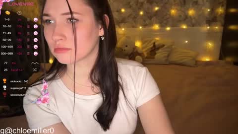 Snapshot of _chloe_miller_ chatting on 02-16-25, 05:04 _chloe_miller_ online show from 02-16-25, 05:04