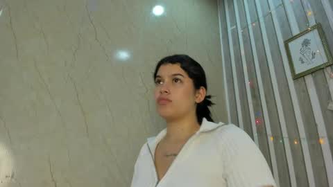 Chloe Collins online show from 04-29-26, 05:30