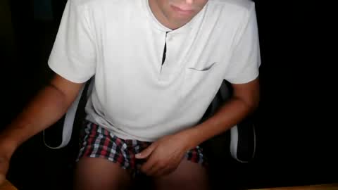 Snapshot of _chris_87 chatting on 07-19-26, 08:34 chris 87 online show from 07-19-26, 08:34