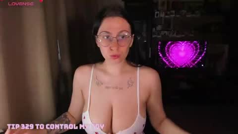 Chrissy online show from 04-06-26, 12:50