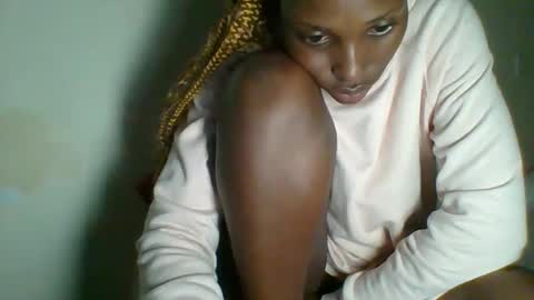 clara online show from 01-30-25, 07:07