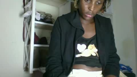 clara online show from 05-28-26, 07:05