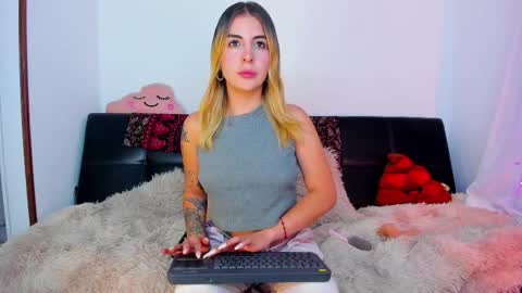  Chloe  online show from 02-19-25, 03:50