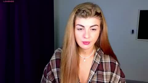 D online show from 10-20-25, 03:07