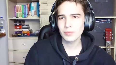 Snapshot of _crise_next_door_ chatting on 10-01-25, 05:41 _crise_next_door_ online show from 10-01-25, 05:41