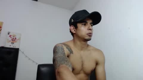 Snapshot of _crissgex_ chatting on 12-14-25, 06:56 crissgex online show from 12-14-25, 06:56