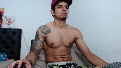 Snapshot of _crissgex_ chatting on 02-25-26, 02:21 crissgex online show from 02-25-26, 02:21