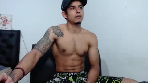 Snapshot of _crissgex_ chatting on 03-02-26, 01:30 crissgex online show from 03-02-26, 01:30