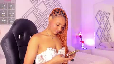 Snapshot of _curly_girl_ chatting on 02-20-25, 07:52 online show from 02-20-25, 07:52