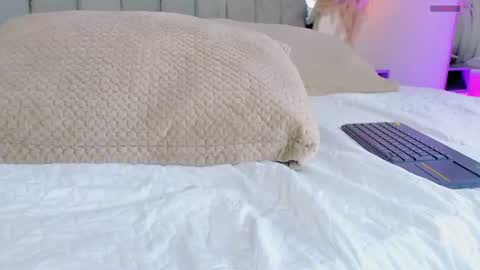 Snapshot of _curly_girl_ chatting on 07-09-26, 02:59 online show from 07-09-26, 02:59