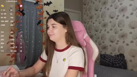 _cute_ice online show from 10-17-25, 05:32