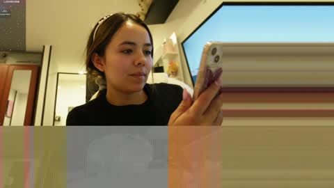 Snapshot of _cuteelissa chatting on 01-12-25, 02:35 Melissa online show from 01-12-25, 02:35