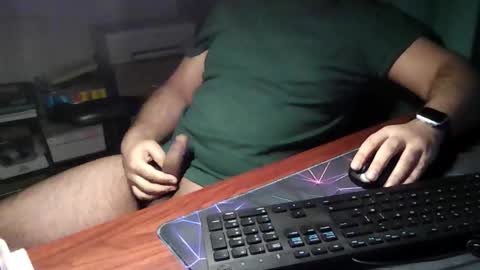 Snapshot of _daddypimp chatting on 02-20-26, 12:40 Paul online show from 02-20-26, 12:40