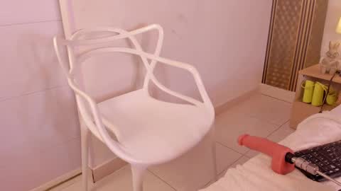 Dakota online show from 03-09-25, 06:21