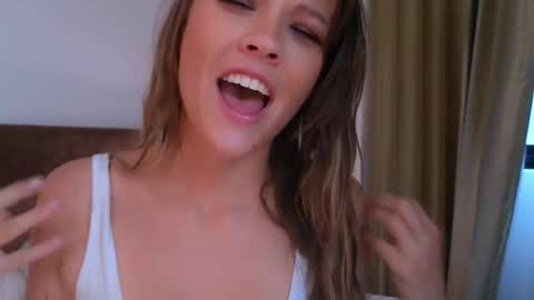 DemiDee online show from 09-30-25, 10:42