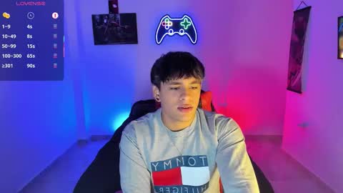 Snapshot of _demon1 chatting on 11-17-25, 01:22 _demon1 online show from 11-17-25, 01:22