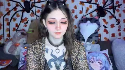 Kate online show from 09-26-25, 07:40