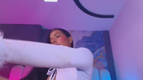 Dione online show from 03-19-26, 07:18