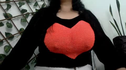 Dannia online show from 01-12-25, 01:05