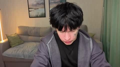 Snapshot of _dream_boys_ chatting on 10-05-25, 10:29 _dream_boys_ online show from 10-05-25, 10:29